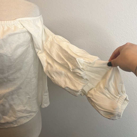 Petersyn Linen Blend Lily Puff Sleeve Top Medium - Picture 4 of 9